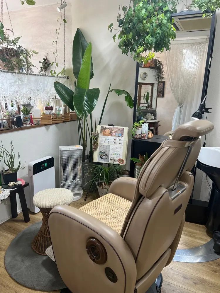 Hair  Salon  63 Zakkaの内観・外観1