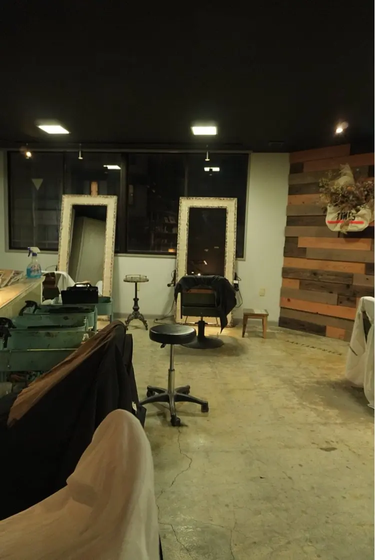 MILESの内観・外観1