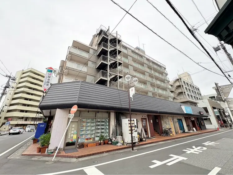 アイブロウ専門店iBROW.新越谷店の内観・外観2