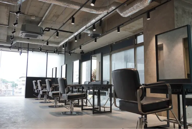 Mens  Salon stud.の内観・外観1