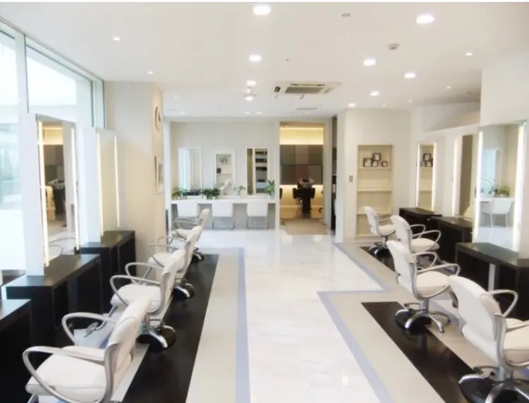 SOCIEの内観・外観1