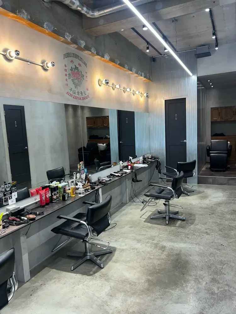 メンズサロンFM(エフエム)の内観・外観3