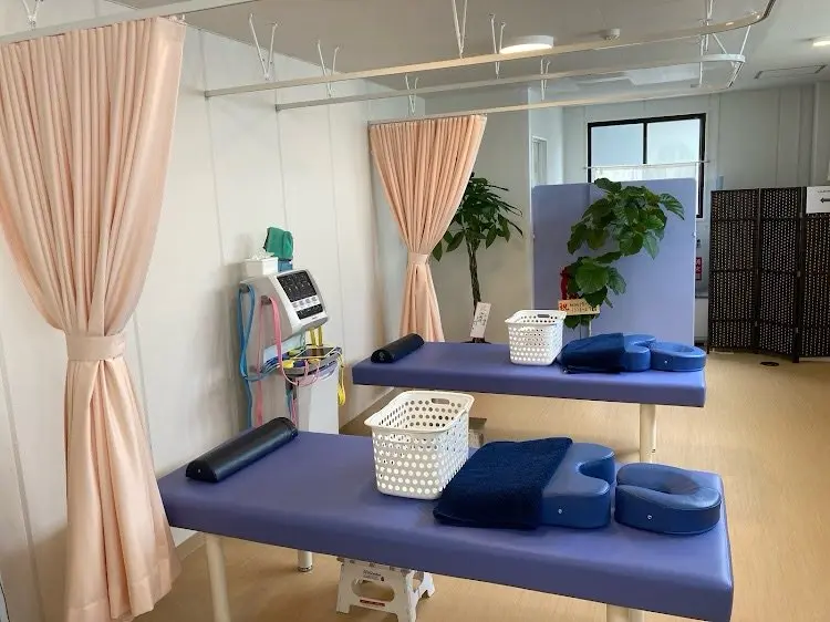 ひがし接骨院の内観・外観2