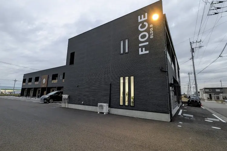 eMilian for NAILの内観・外観3