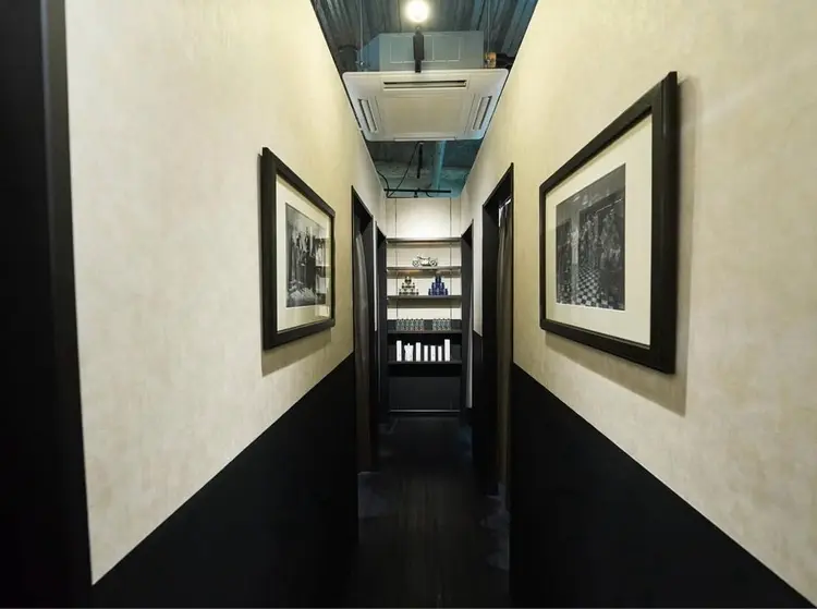 LAVIE NEW STANDARD BARBER 千葉中央店の内観・外観2