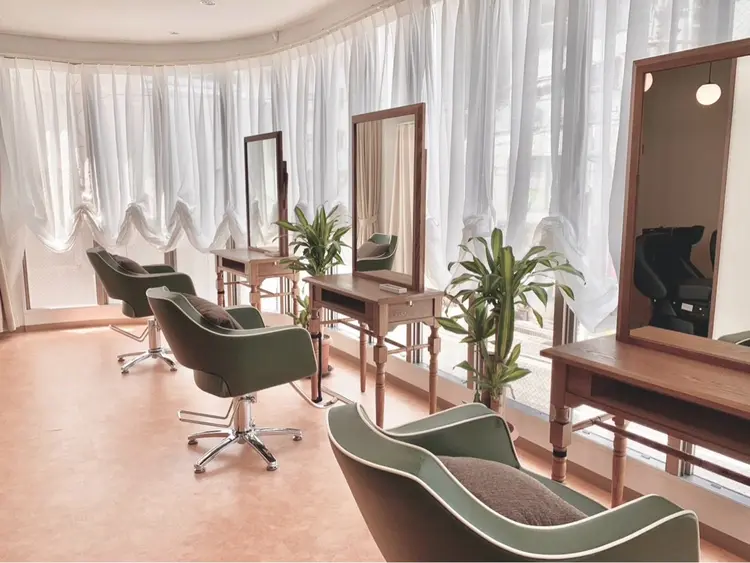 HairResortLagunaの内観・外観1