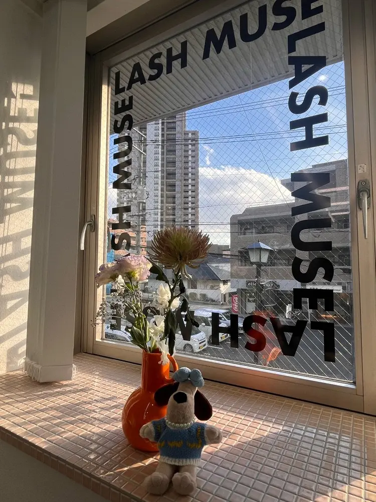 LASHmuseの内観・外観3