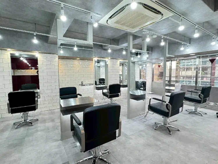 ECOO yelm 心斎橋【ブリーチ/ハイトーン/髪質改善】【エクーエルム】の内観・外観1