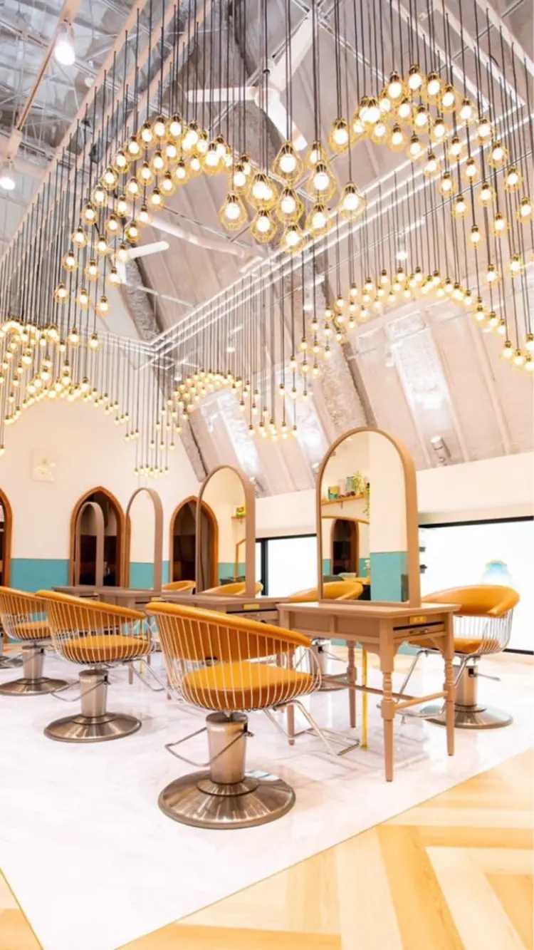 Lond leglise 立川の内観・外観1