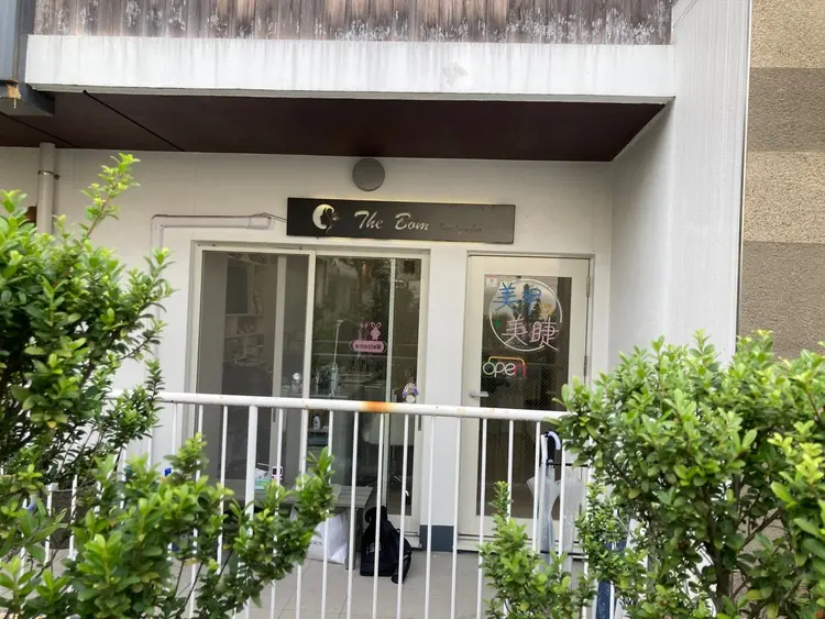 ザッボムの内観・外観2