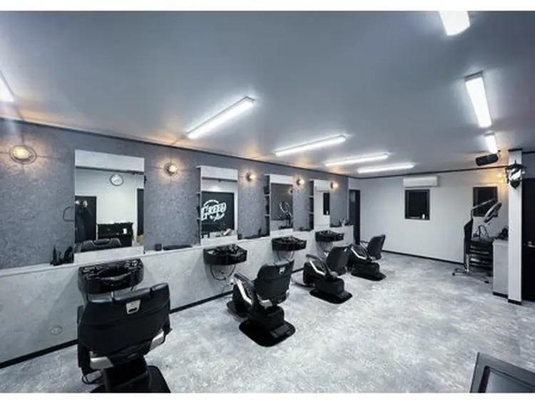 Men's hair salon GREEDの内観・外観3