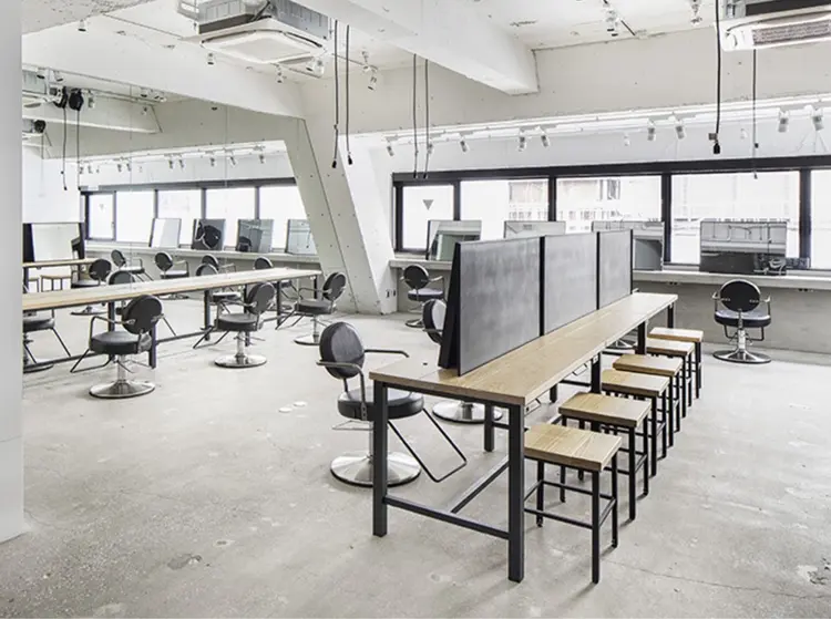 ALBUMの内観・外観2