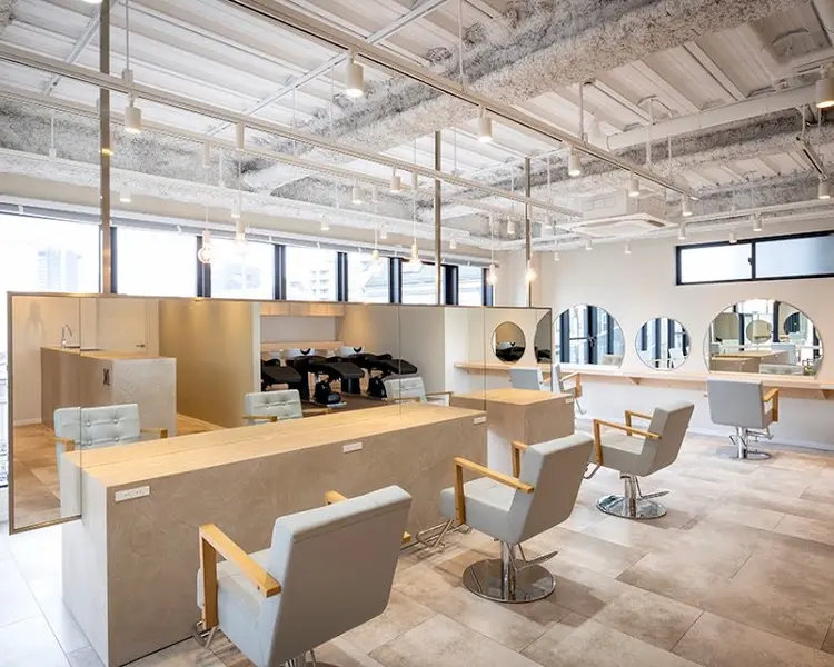 ZACC  JINGUの内観・外観1