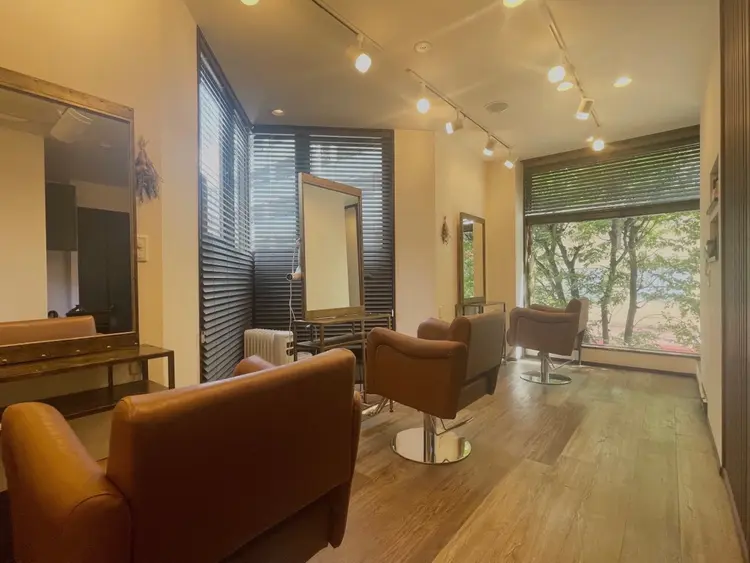 Hair salon Lotusの内観・外観1