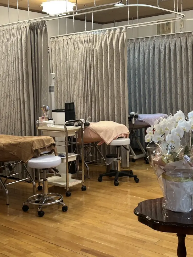 メナード西区清里町の内観・外観2