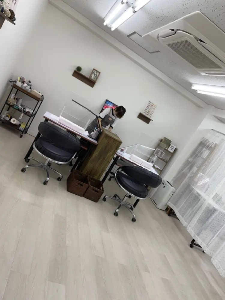 Maki nailsalonの内観・外観1