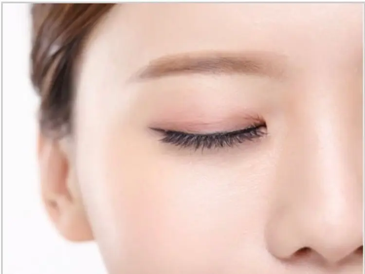 アイブロウサロンi.の内観・外観1