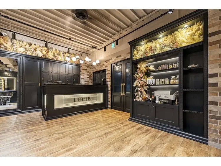 LUCIE立川店の内観・外観2