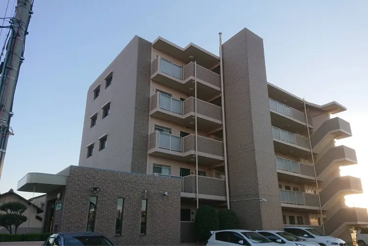 メナードフェイシャルサロン北名古屋東の内観・外観1