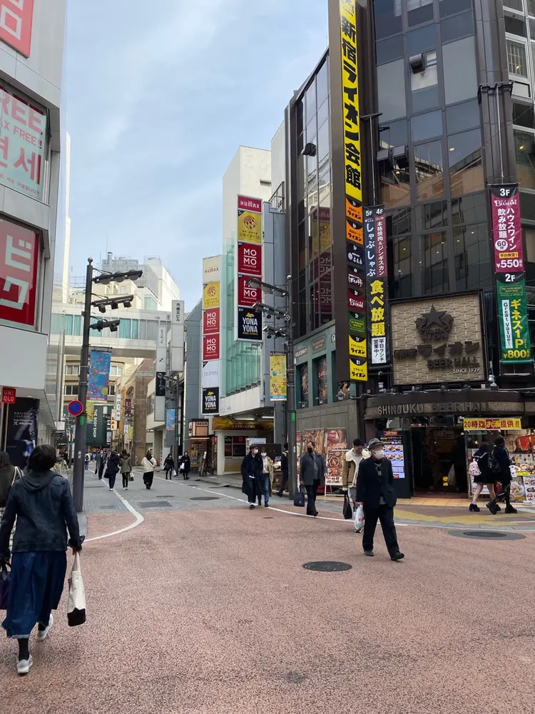 GO TODAY SHAiRE SALON 新宿Ciel店の内観・外観3