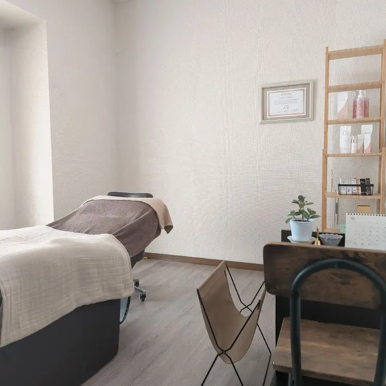 Eye salon Solare(ソラーレ)の内観・外観1