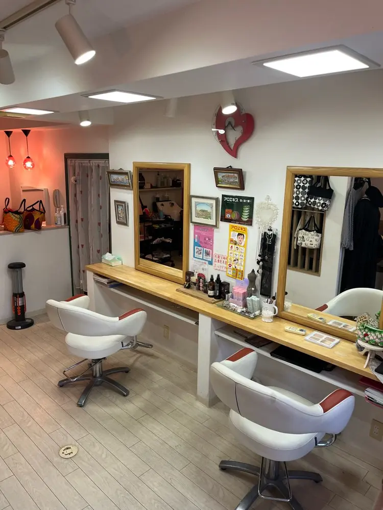 ビューティーサロン愛の内観・外観2