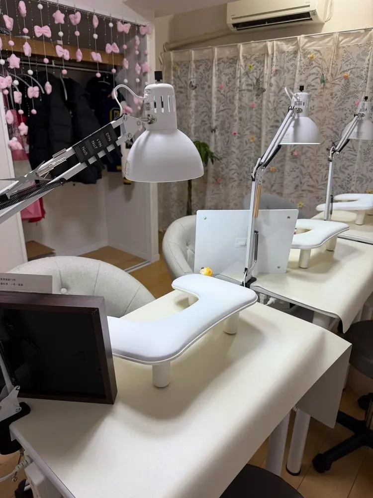 merci nailsalon 川口店の内観・外観1
