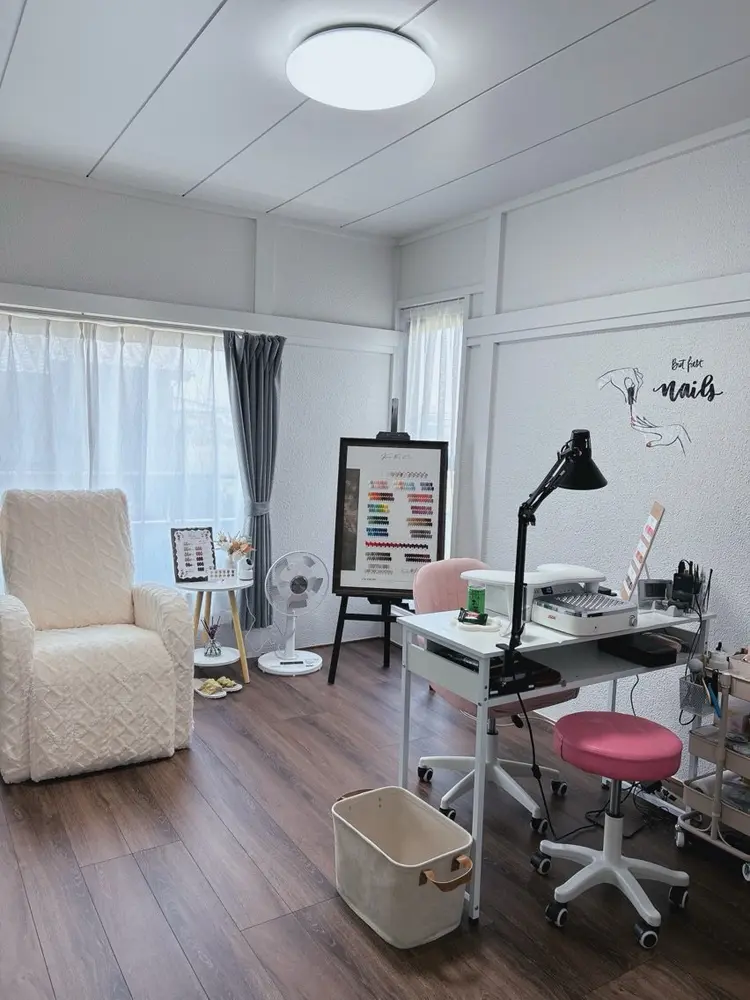 Chan Nailsの内観・外観2