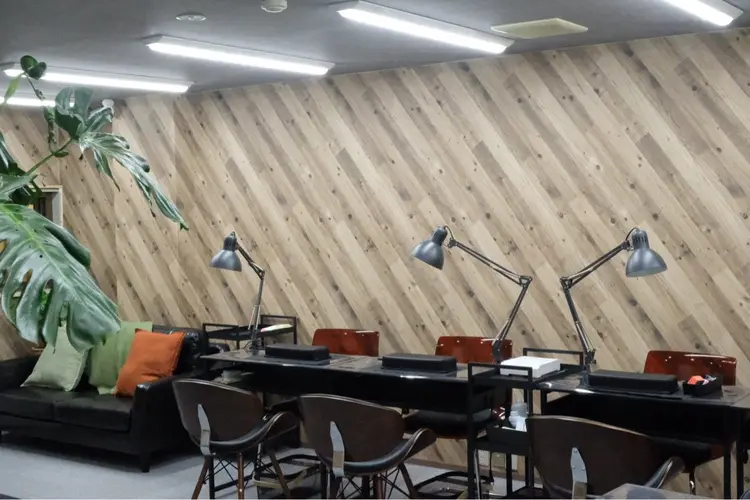 Iconicの内観・外観2