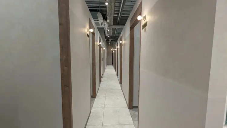 SALOWIN 栄３丁目店の内観・外観2