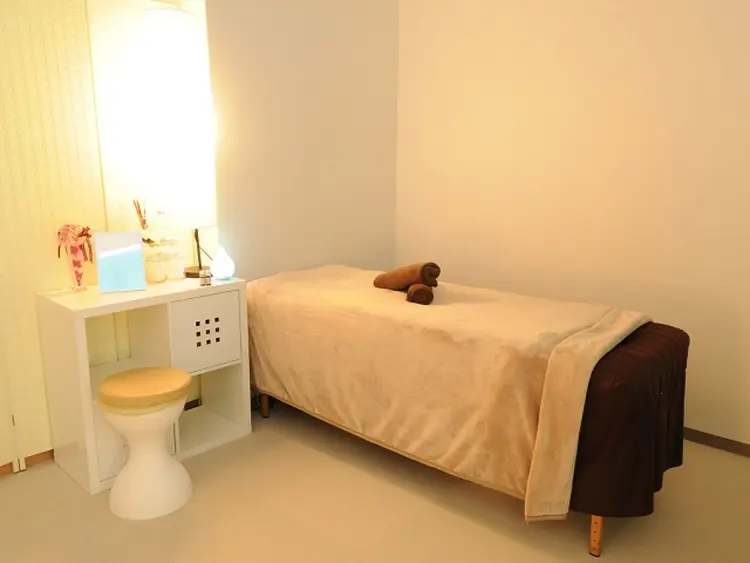 フェイシャルプロの内観・外観2