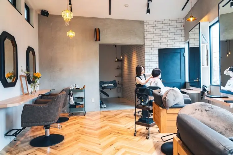 amie hair roomの内観・外観2