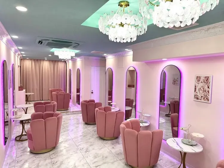 Extension Houseの内観・外観2