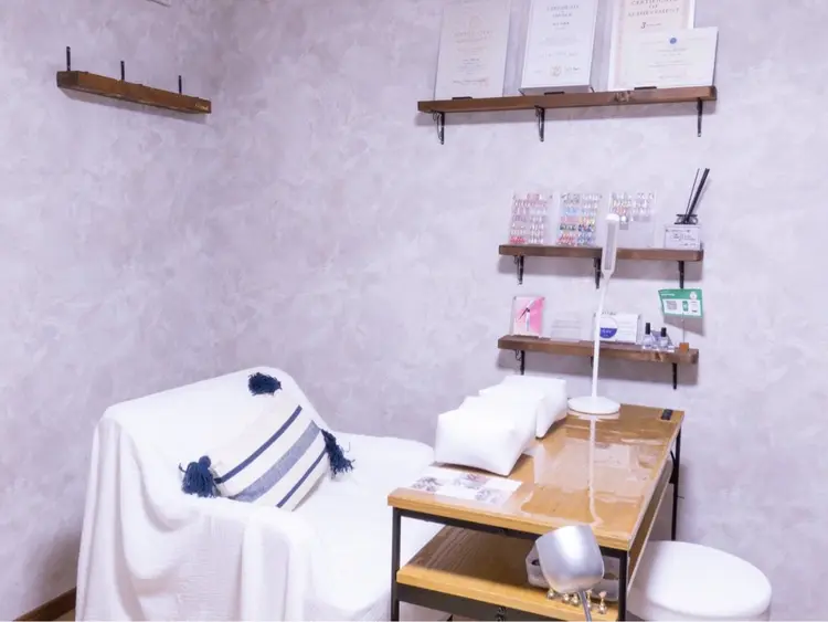 1111nailの内観・外観2