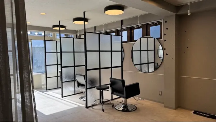 脱白髪染め専門店HAKUA PLUS白髪ぼかし町田2号店の内観・外観2