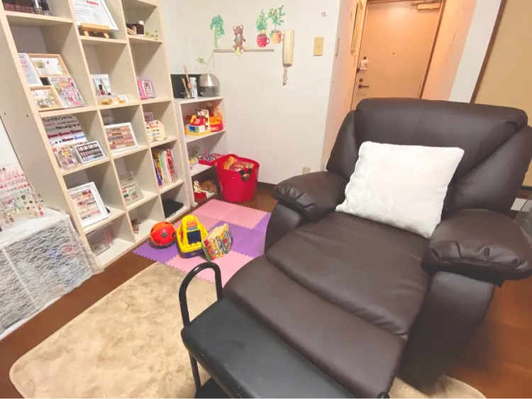 リラネイルの内観・外観2