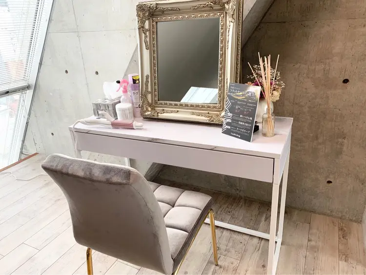 Lumos nail&eyelashの内観・外観1