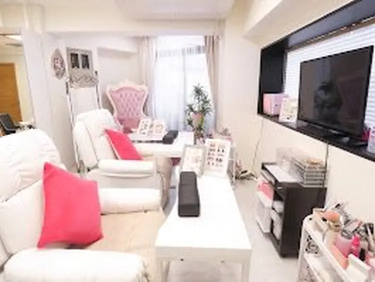 nail jaol池袋店の内観・外観1