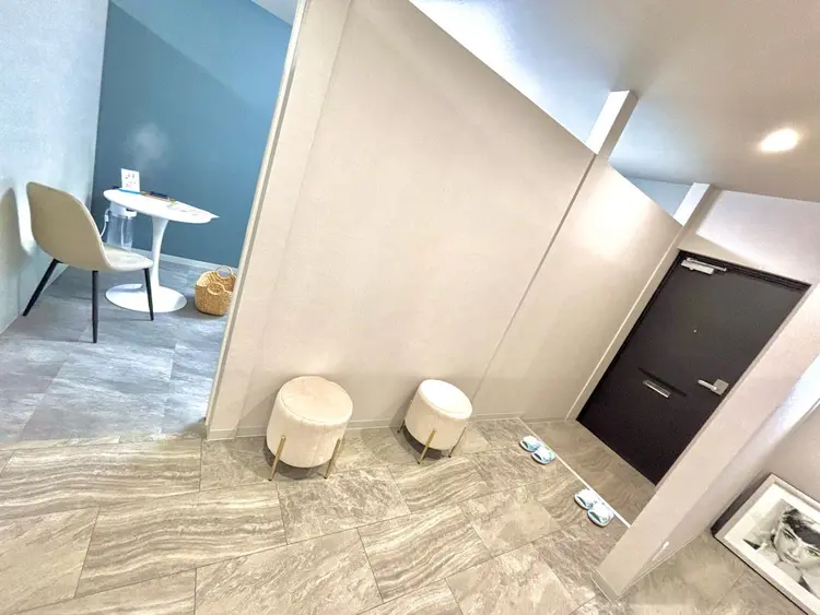 ReBORN eyelashの内観・外観2