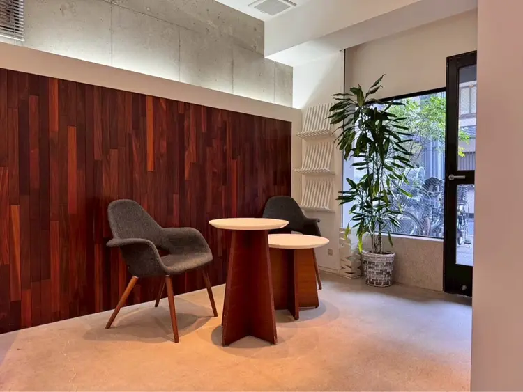 hair studio Zen〜kalonの内観・外観1