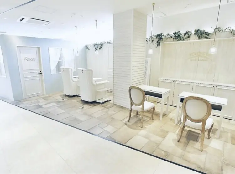 nail salon  moca  心斎橋店の内観・外観1