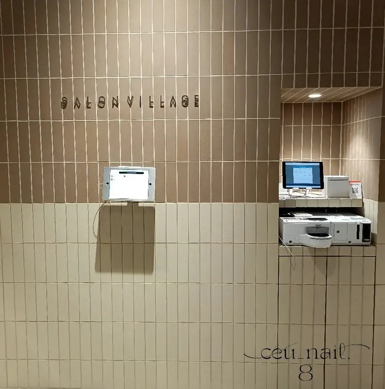 ceu_nail.8の内観・外観1