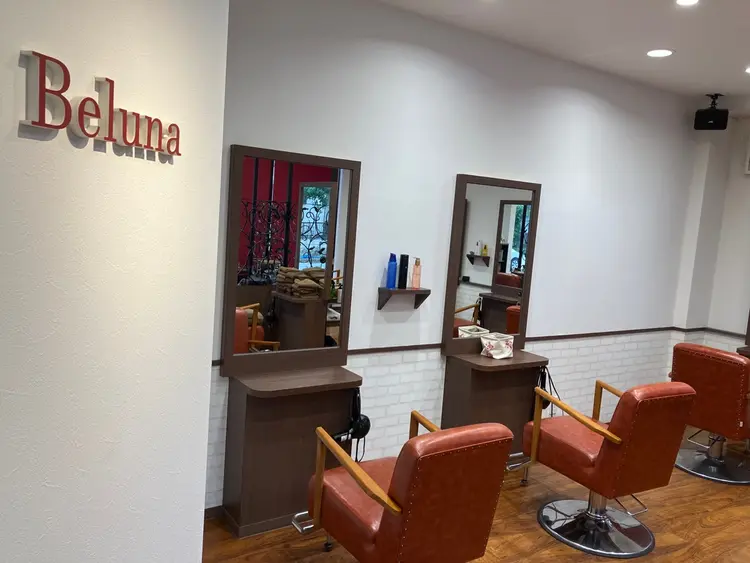 美容室ベルナの内観・外観1