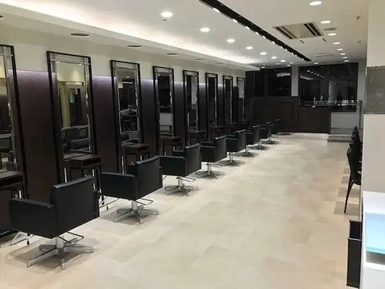 TAYAの内観・外観2