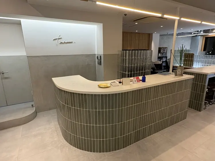 three.の内観・外観1