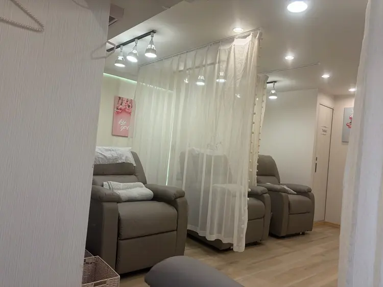 COCO NAILの内観・外観1