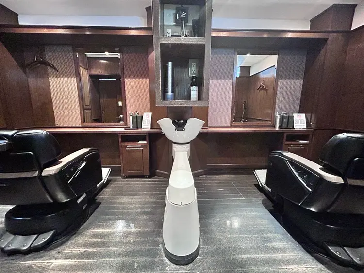 THEBARBER東京の内観・外観1