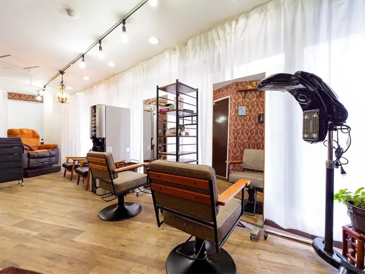 Salon de.Lua 西葛西【サロンド ルア】の内観・外観1