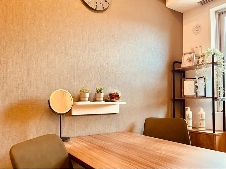 脱毛&リラクFIS福岡薬院店の内観・外観3