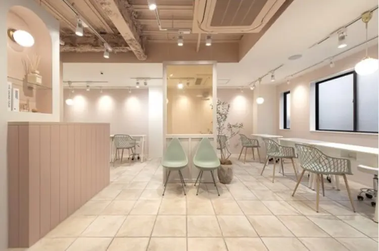 Sheの内観・外観2